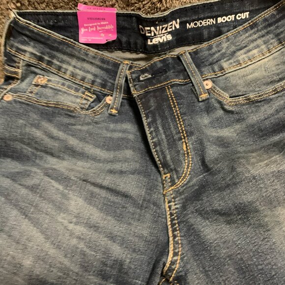 Denizen Levis Women Jeans (NEW) - Picture 1 of 4